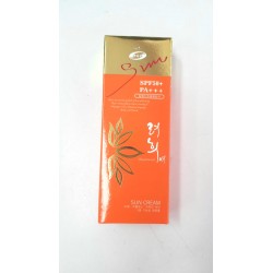 Ryeo Hui Premium Sun Cream...